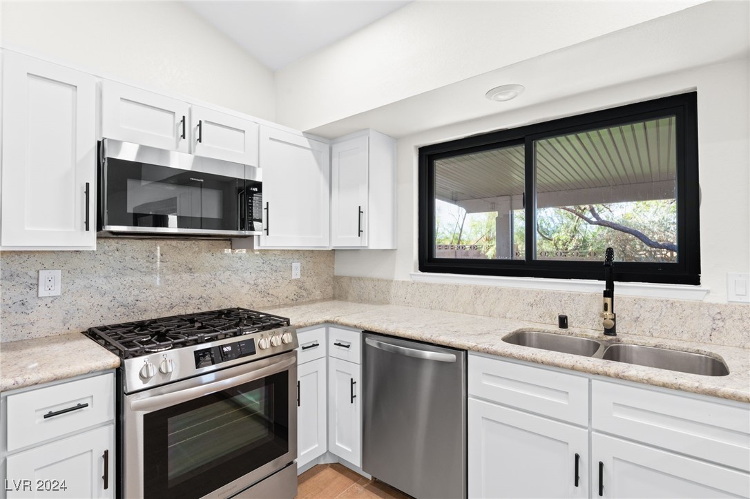 7975 ASPENDALE Drive