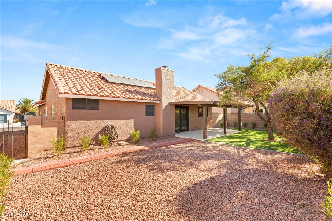 7975 ASPENDALE Drive