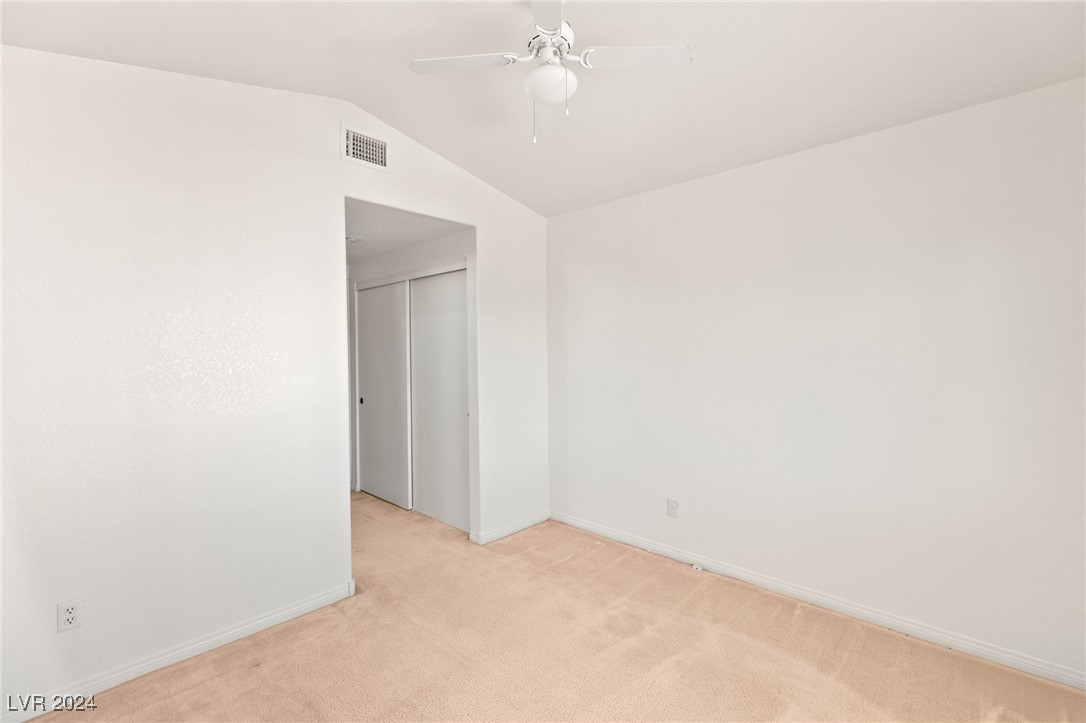 9400 SUMMER RAIN Drive