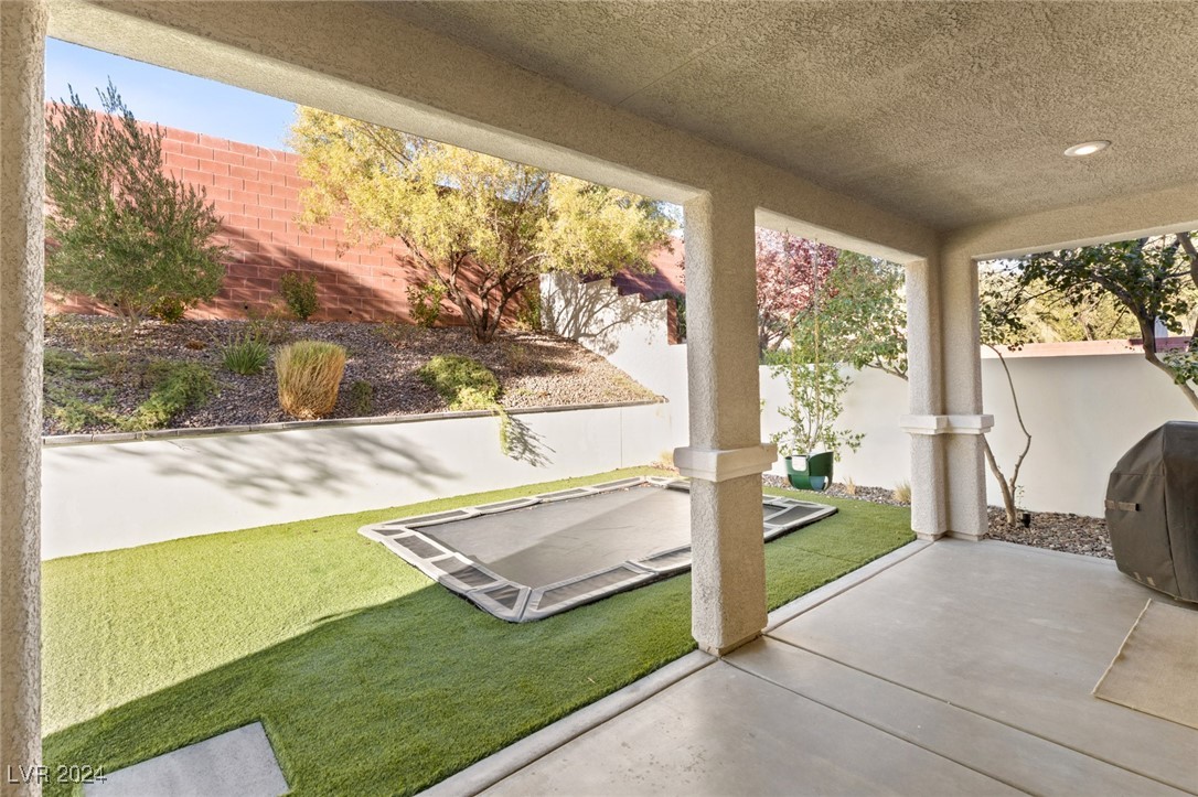 10522 ARNICA Way