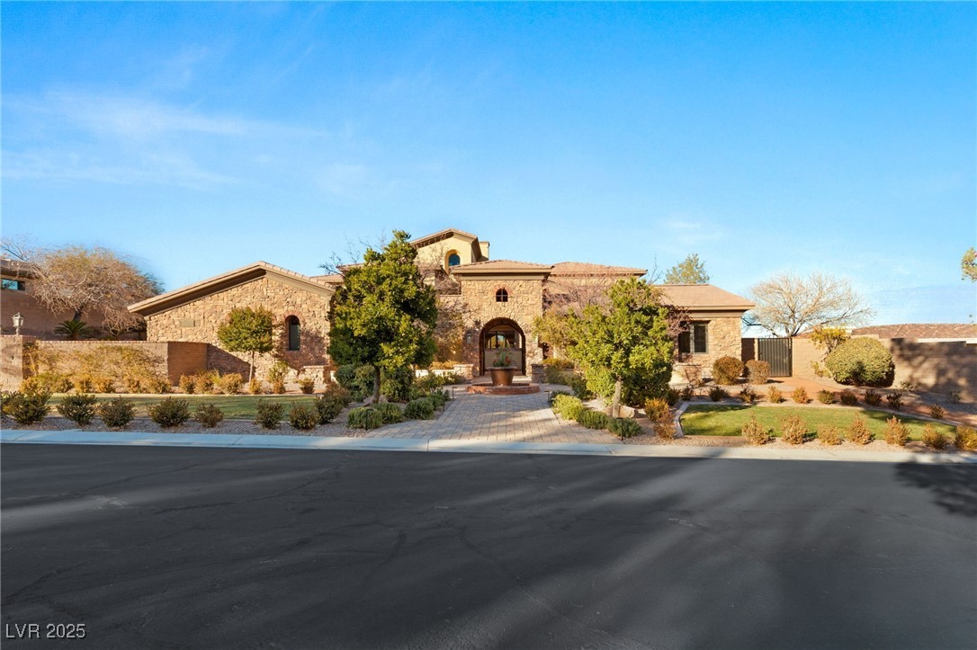 62 Golf Estates Drive