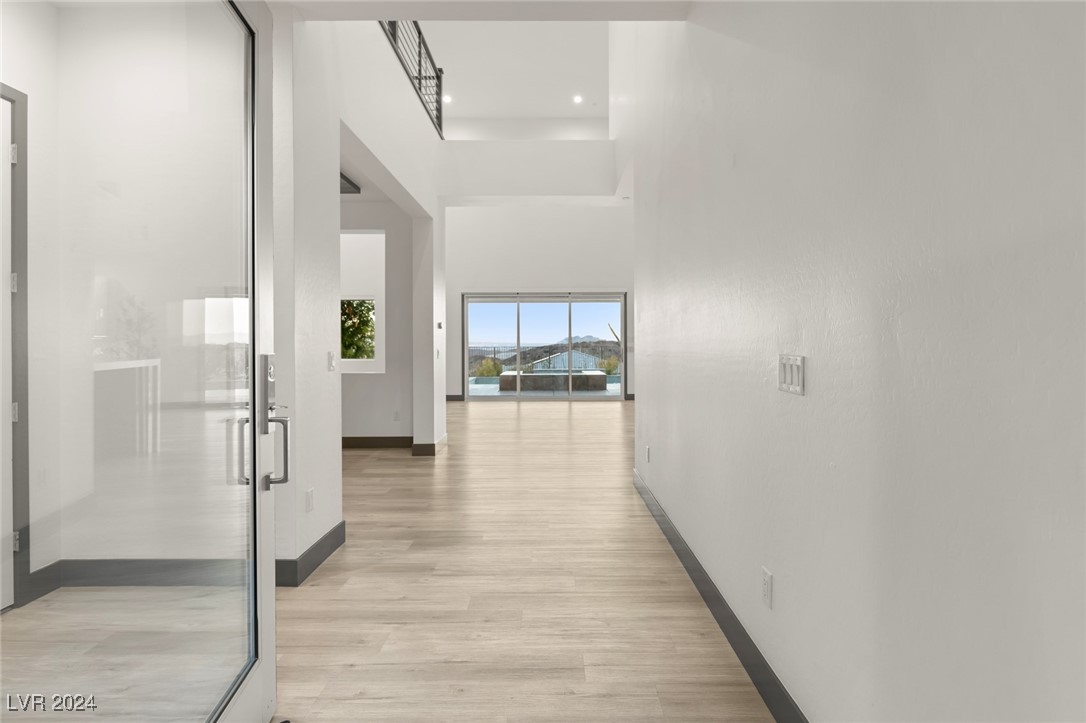 31 VISTA OUTLOOK Street