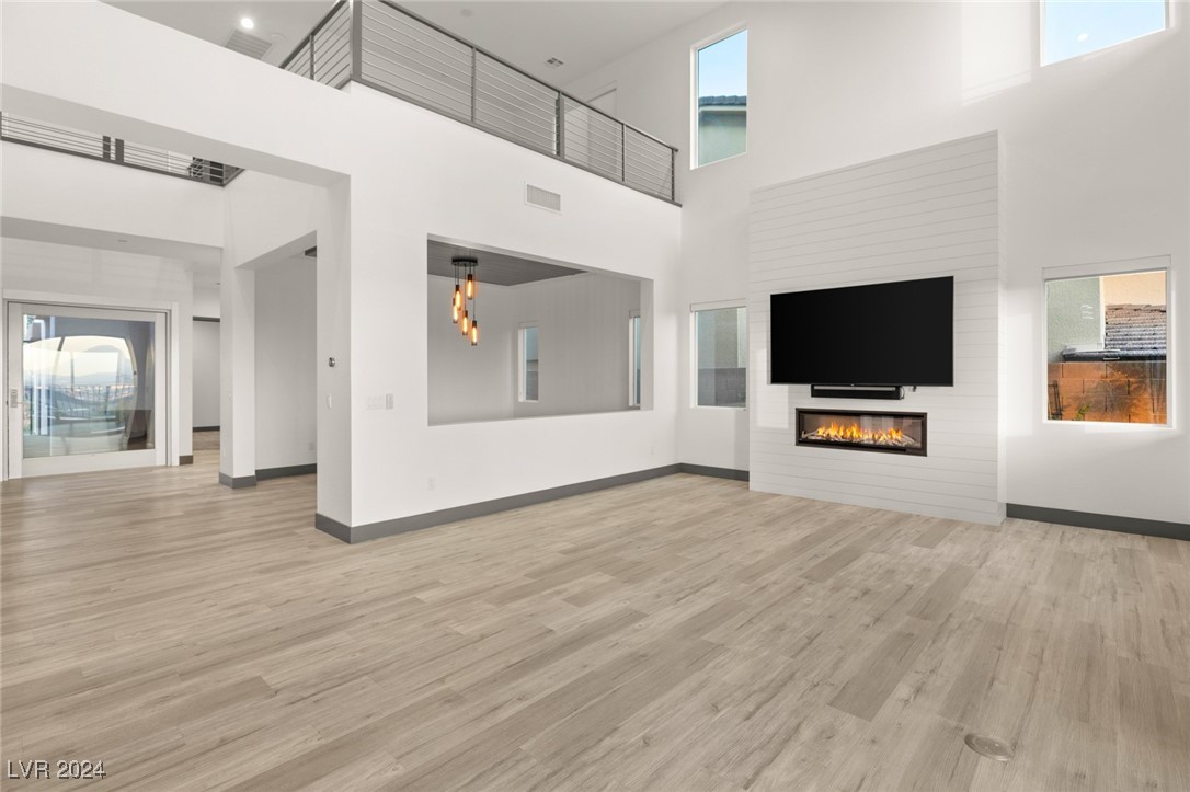 31 VISTA OUTLOOK Street