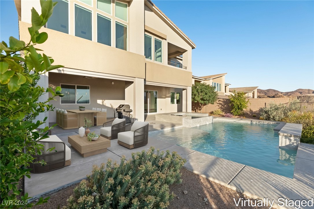 31 VISTA OUTLOOK Street