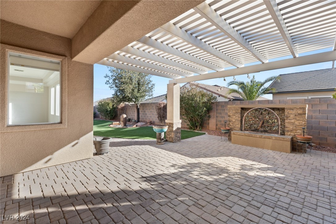 10823 MEADOW GARDEN Court
