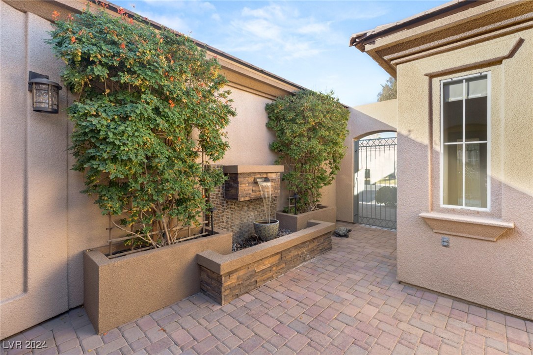 10823 MEADOW GARDEN Court