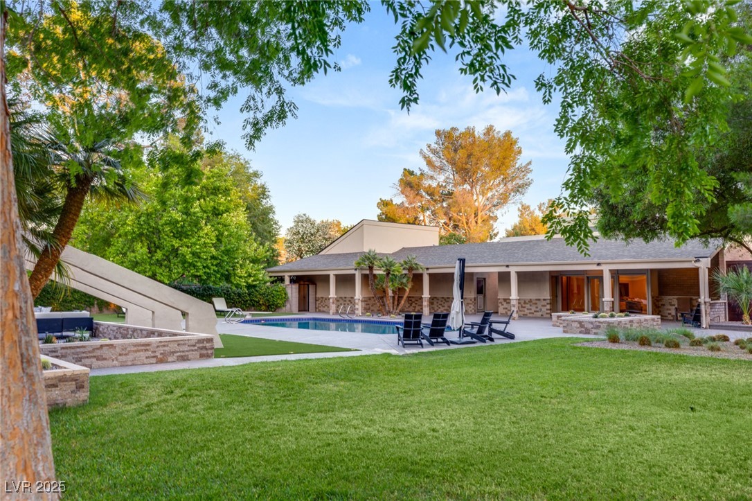 2327 ALTA Drive
