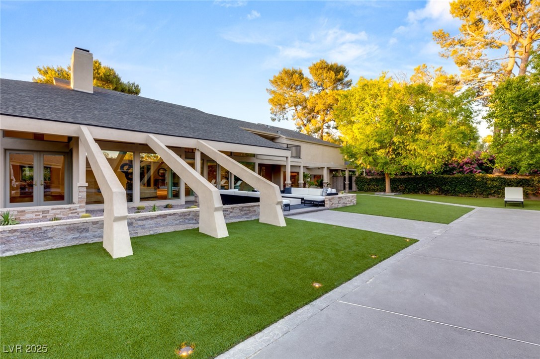 2327 ALTA Drive
