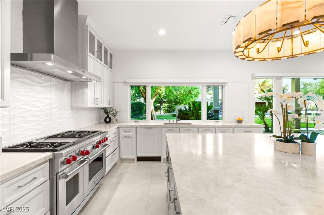 2327 ALTA Drive