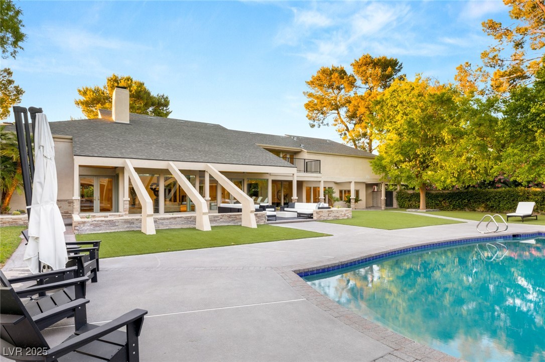 2327 ALTA Drive