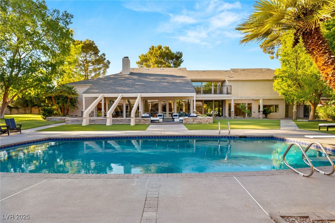 2327 ALTA Drive