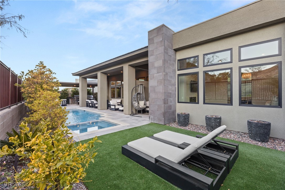 5167 ROCK DAISY Drive