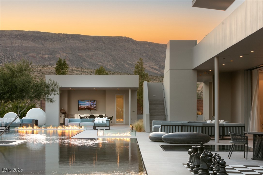 14 Magic Stone Lane