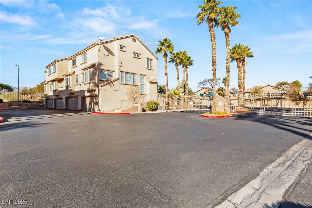 8437 SLUMAN Court