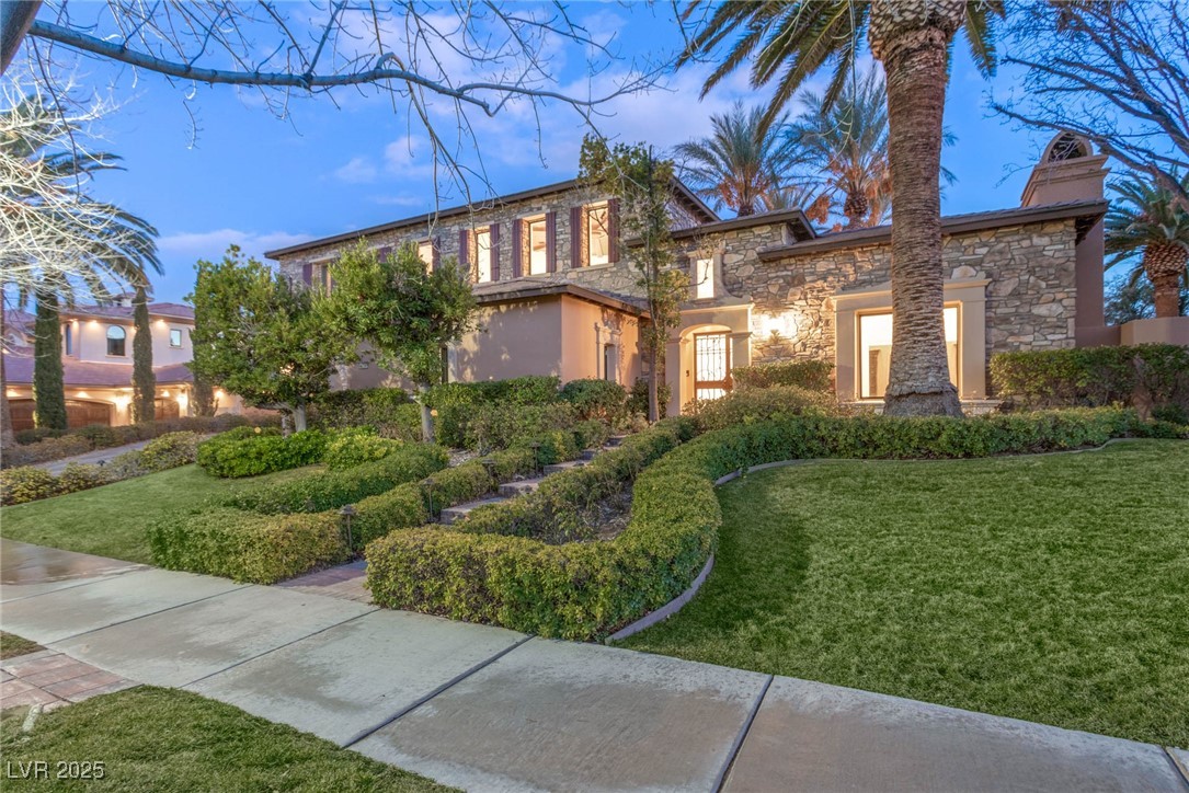 10117 Summit Canyon Drive