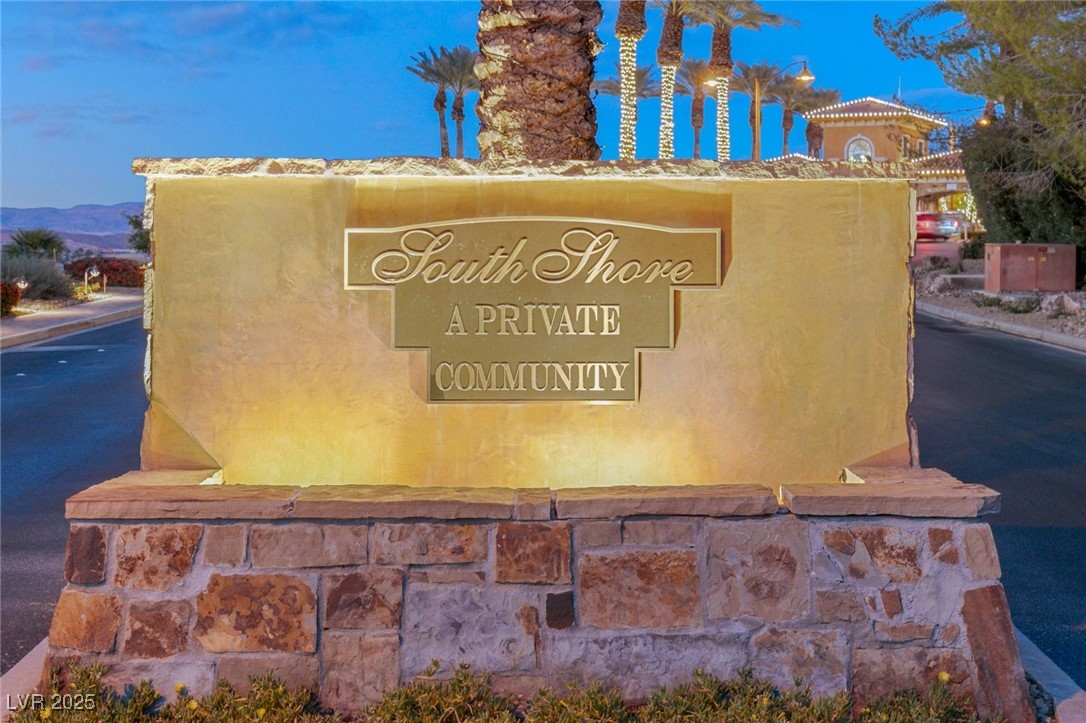 5 COSTA DEL SOL Court