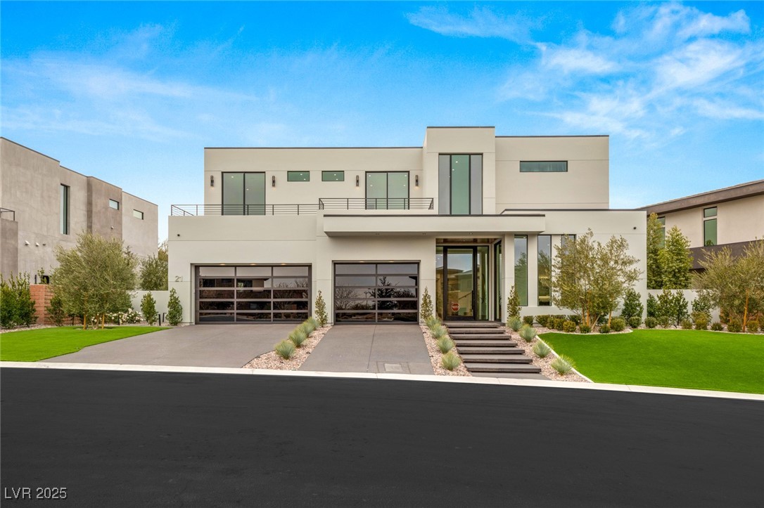 21 Grey Owl Court