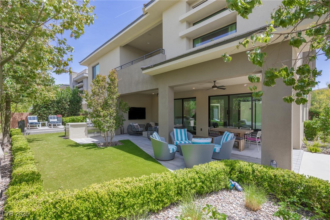 18 SUGARBERRY Lane