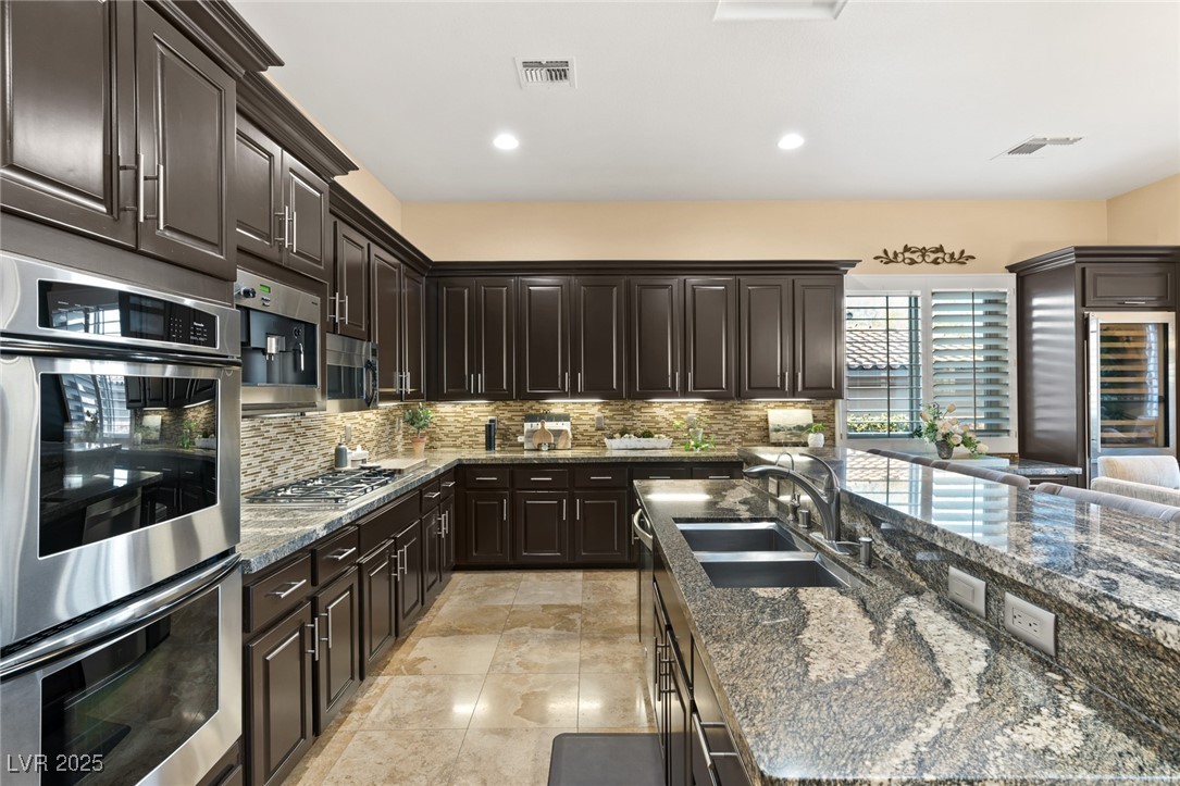 12 WADE HAMPTON Trail