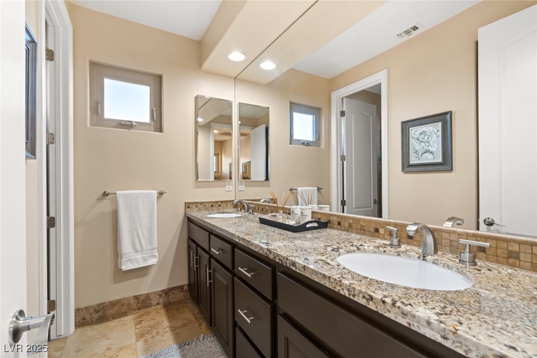 12 WADE HAMPTON Trail
