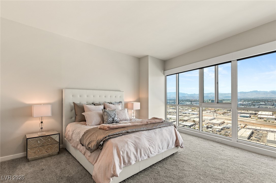 4525 Dean Martin Drive 2800