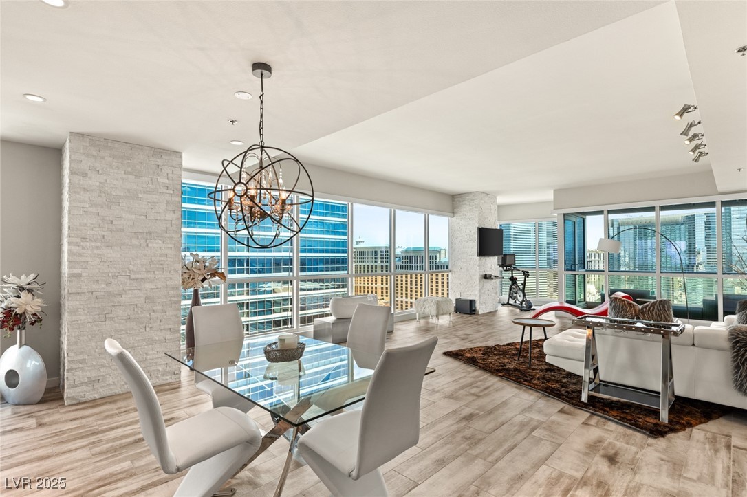 4525 Dean Martin Drive 2800