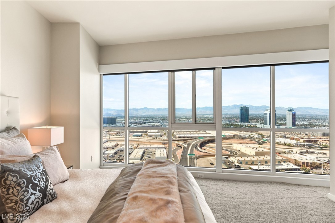 4525 Dean Martin Drive 2800
