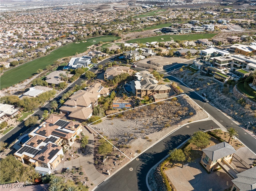 463 SAINT MORITZ Drive