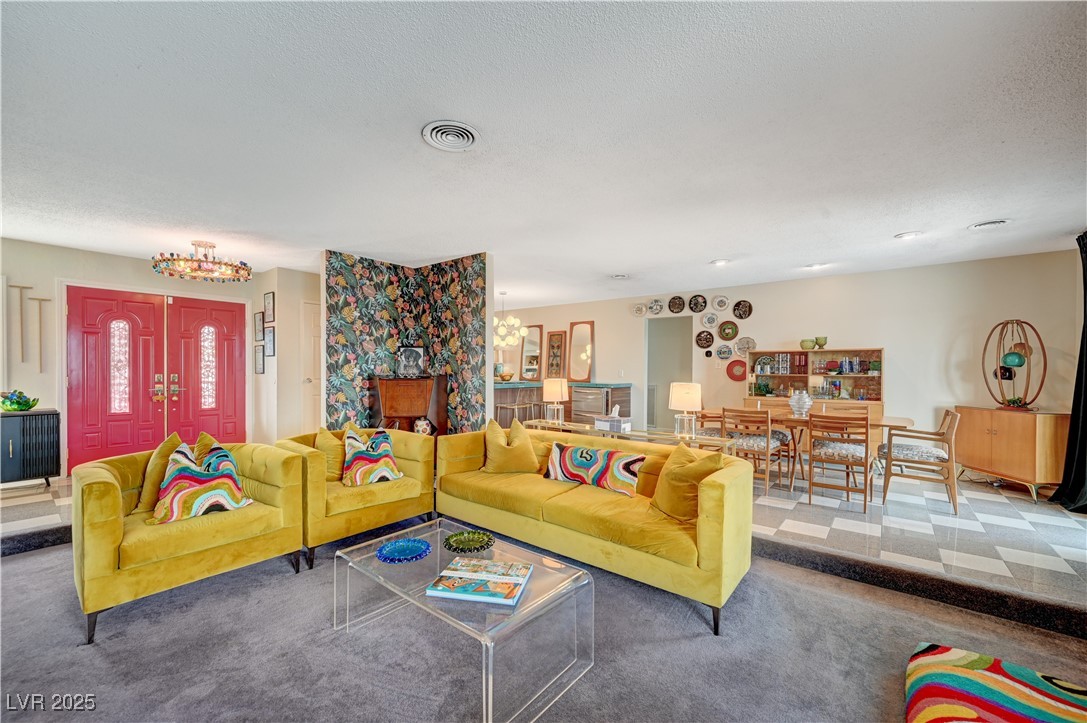 3220 PAWNEE Drive