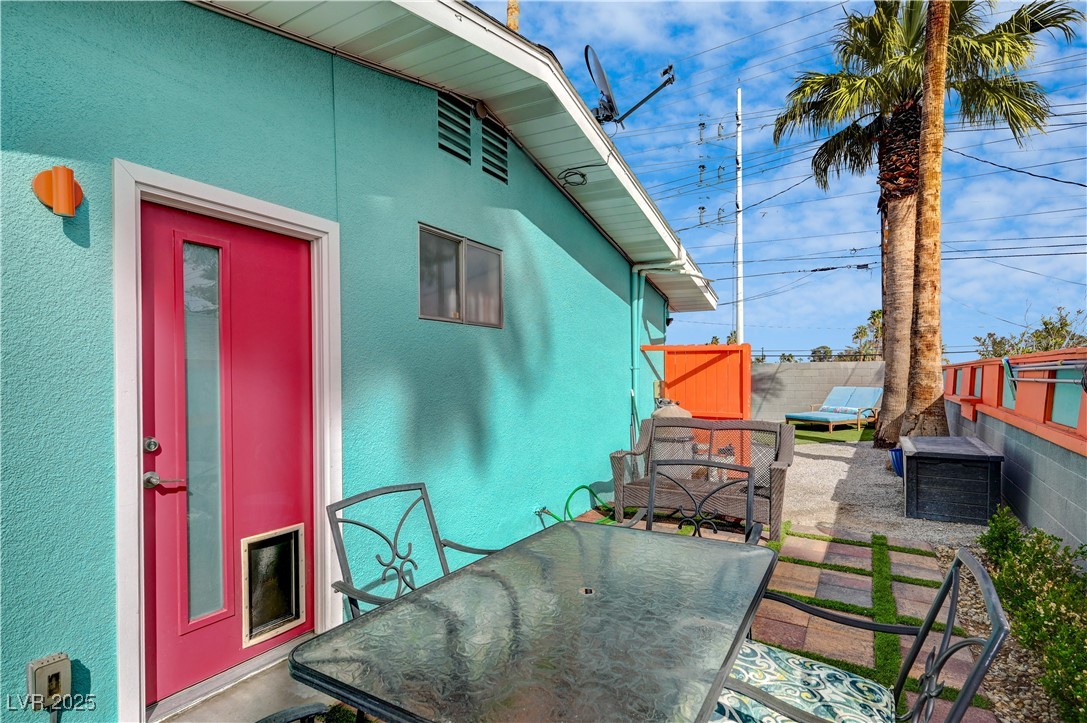 3220 PAWNEE Drive
