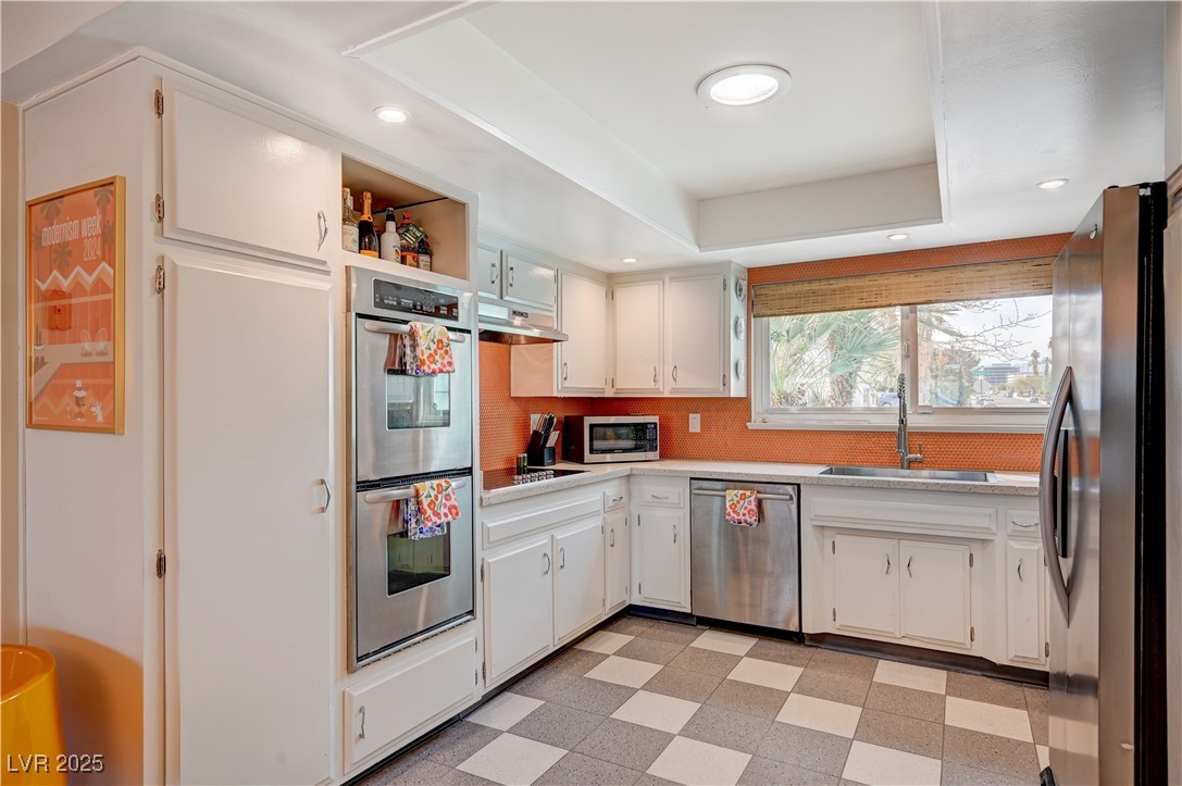 3220 PAWNEE Drive