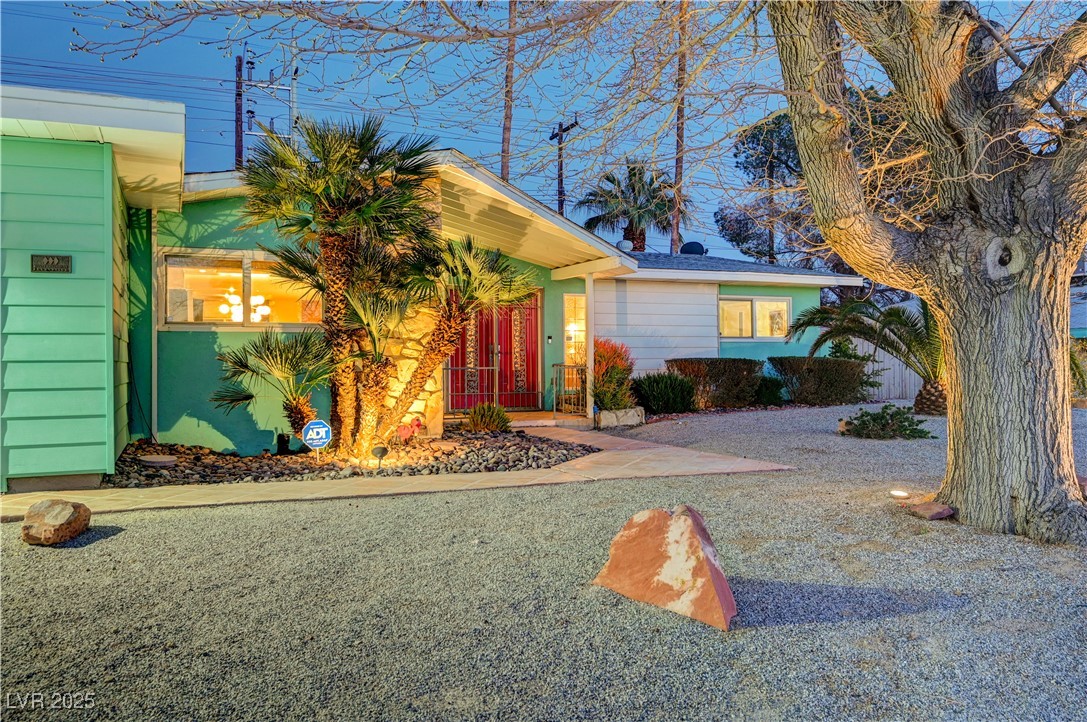 3220 PAWNEE Drive