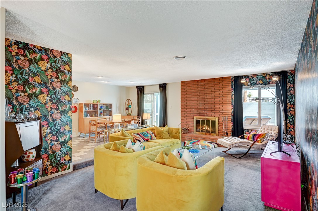 3220 PAWNEE Drive