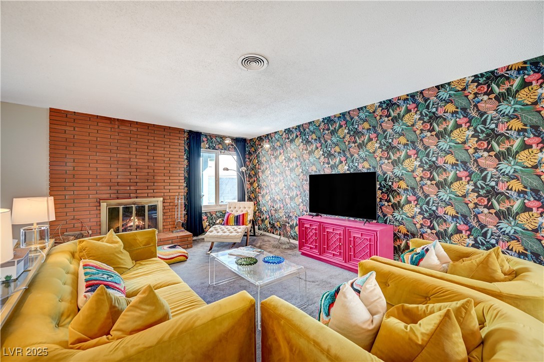 3220 PAWNEE Drive