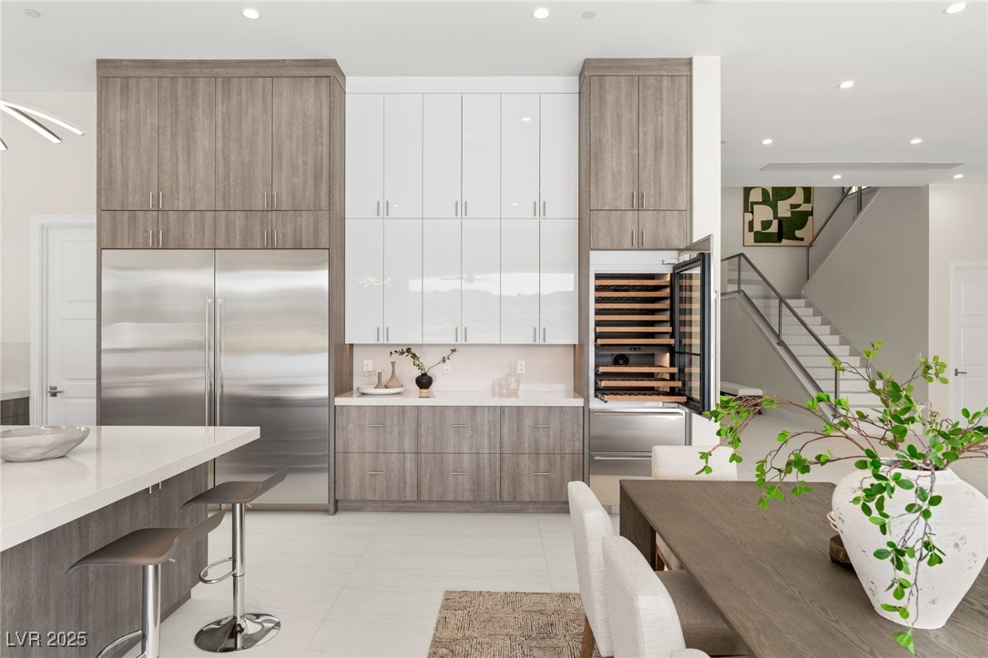 32 GRAND CORNICHE Drive