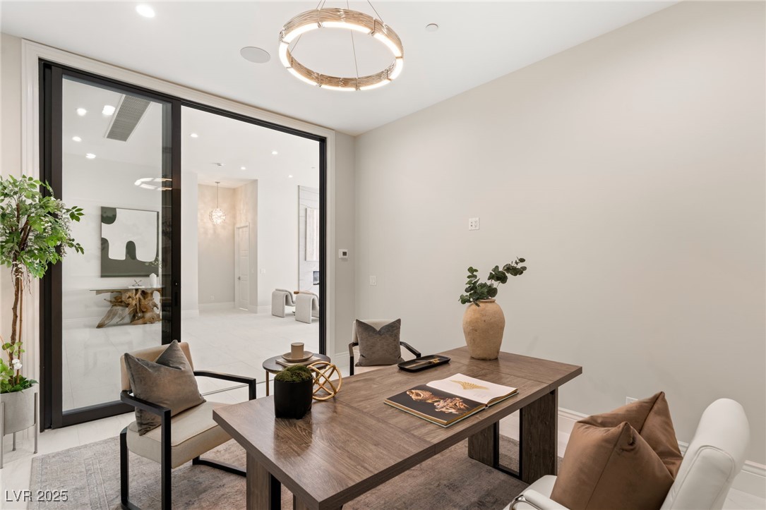 32 GRAND CORNICHE Drive