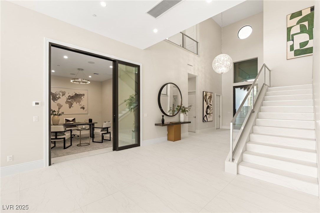 32 GRAND CORNICHE Drive