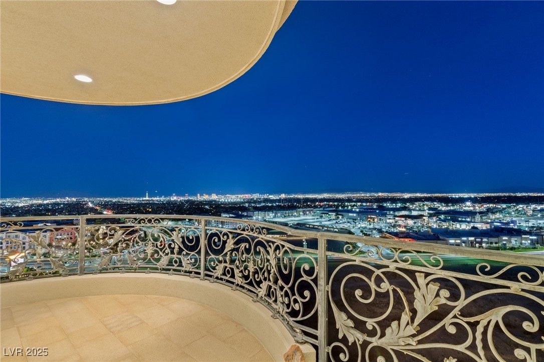 9101 Alta Drive 1205