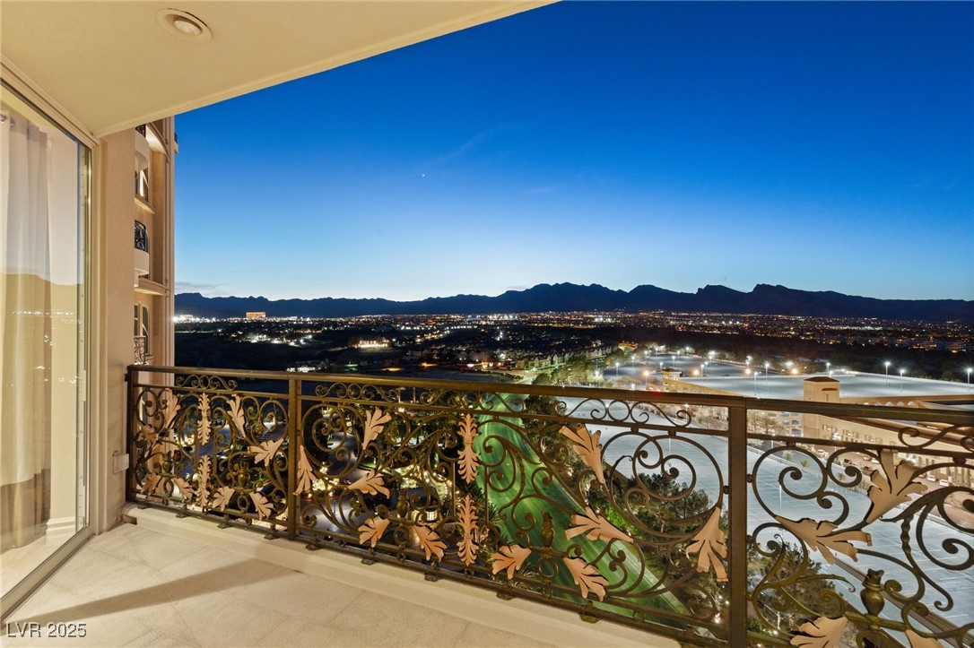 9101 Alta Drive 1205