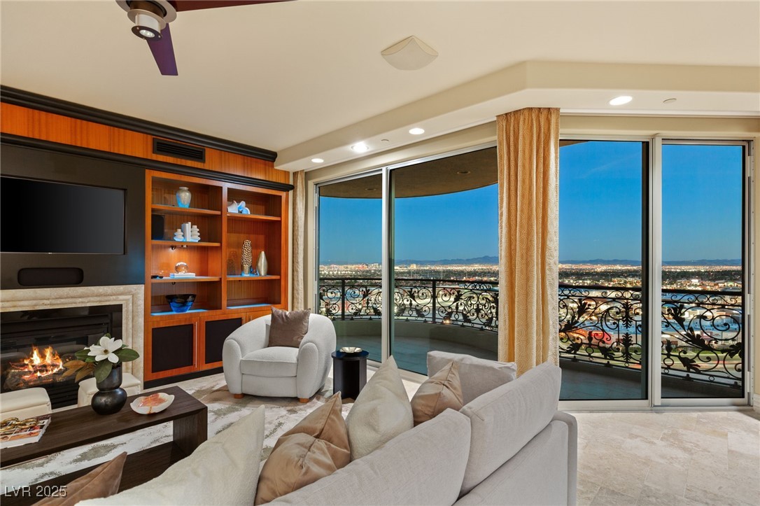 9101 Alta Drive 1205