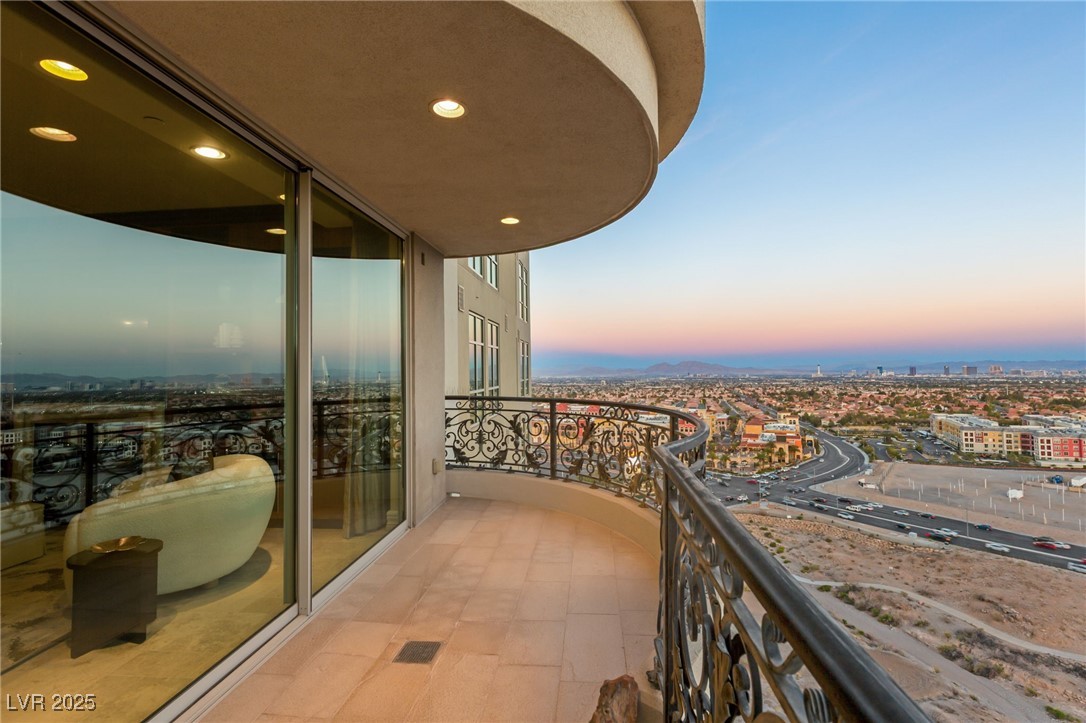9101 Alta Drive 1205