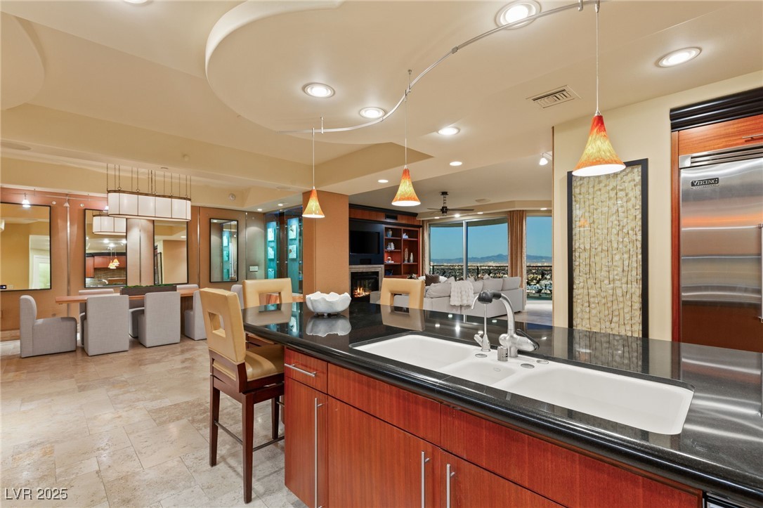 9101 Alta Drive 1205