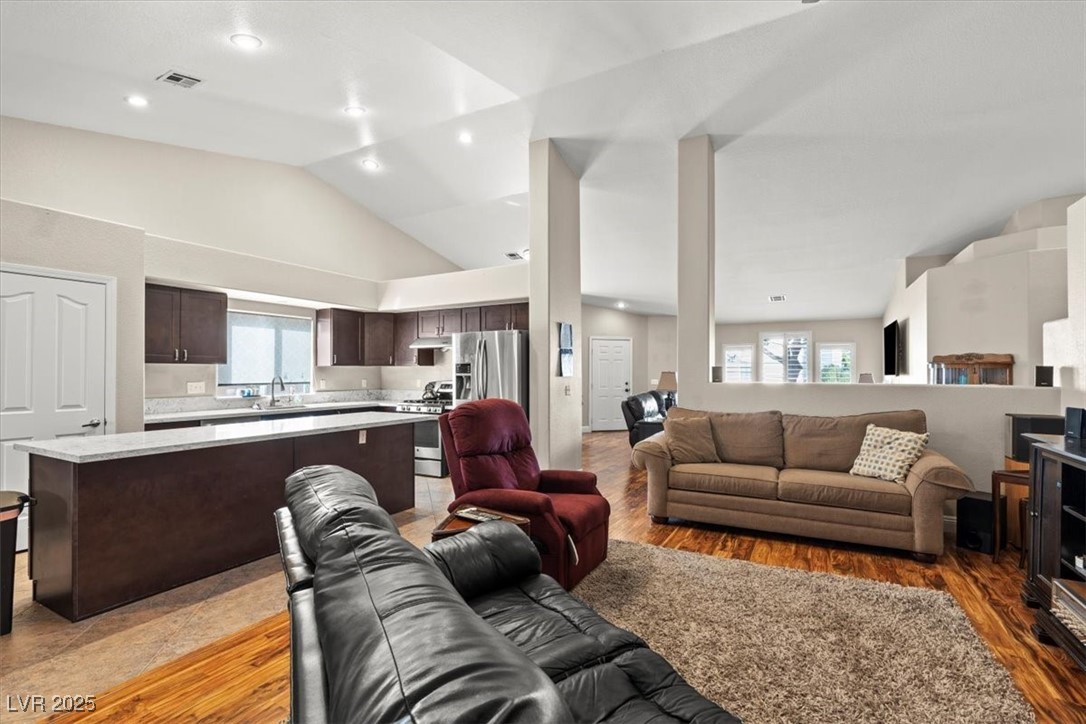 9031 West VIKING Road