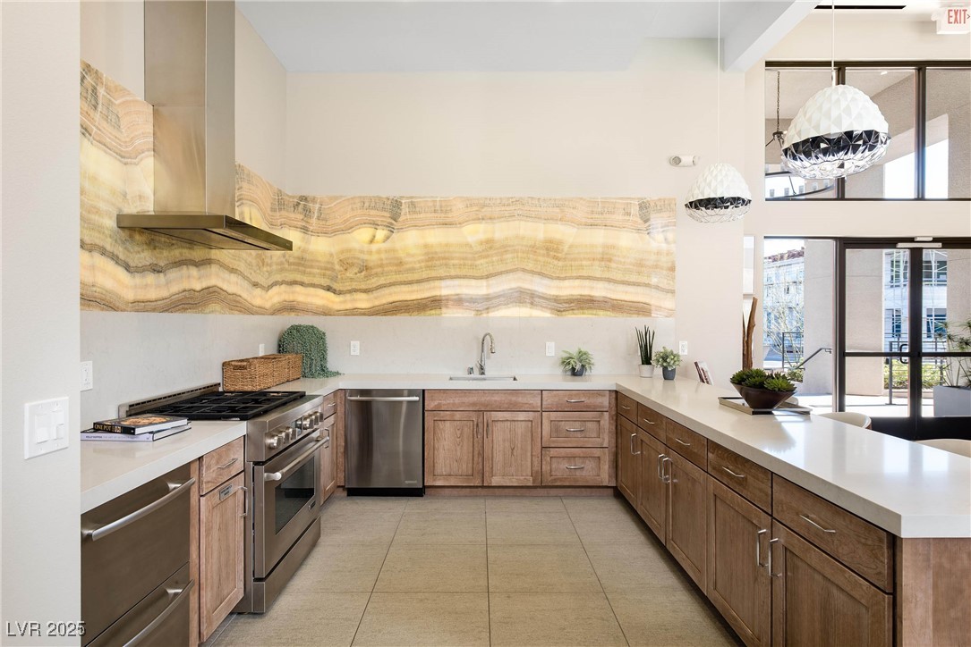 11280 GRANITE RIDGE Drive 1101