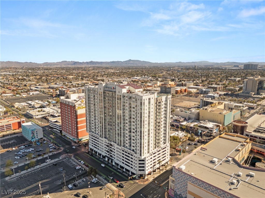 150 LAS VEGAS Boulevard 2015