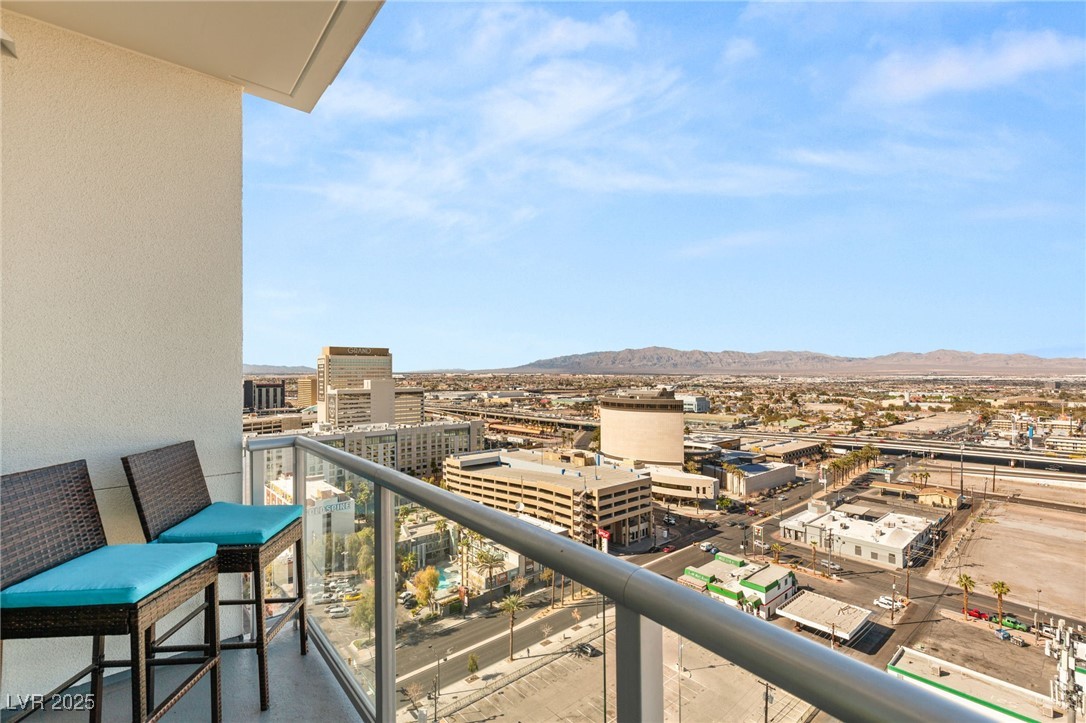 150 LAS VEGAS Boulevard 2015