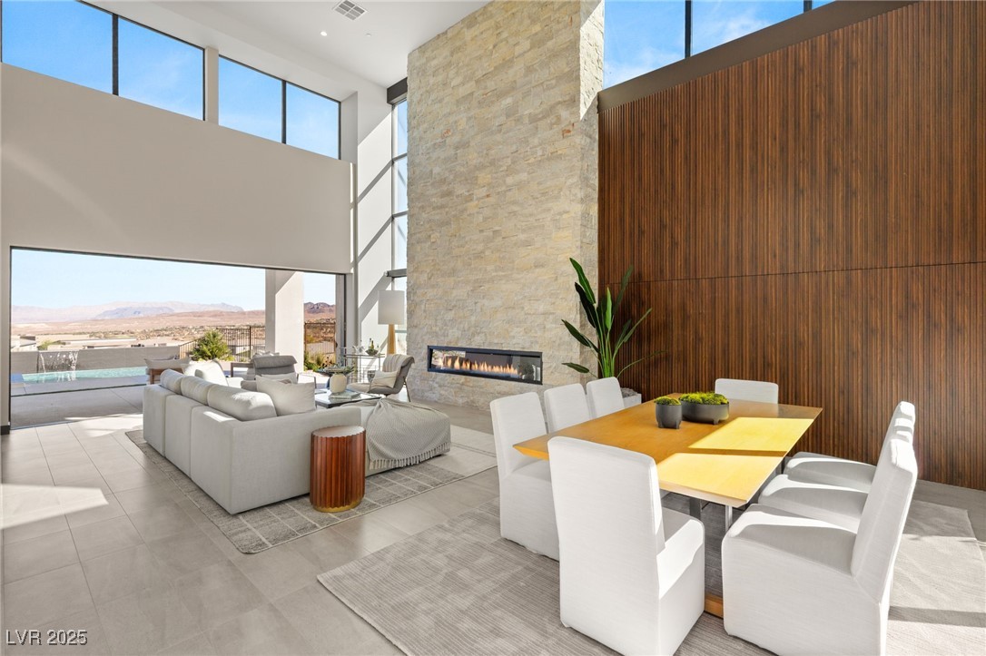 10 SAND STAR Lane
