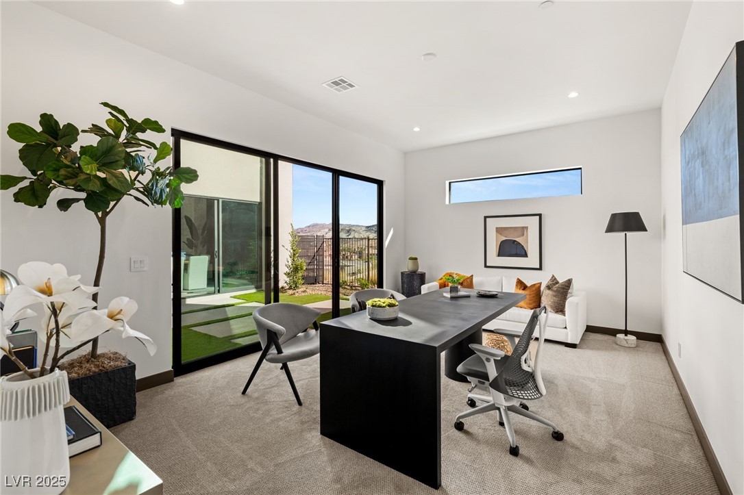 10 SAND STAR Lane