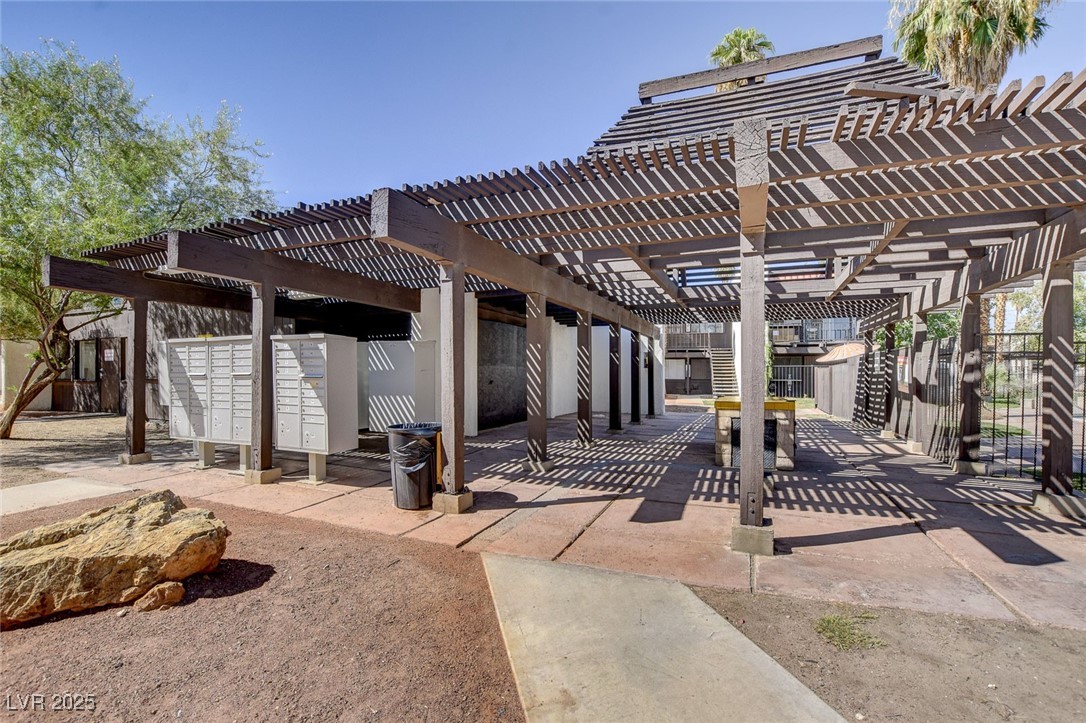 1405 VEGAS VALLEY Drive 170