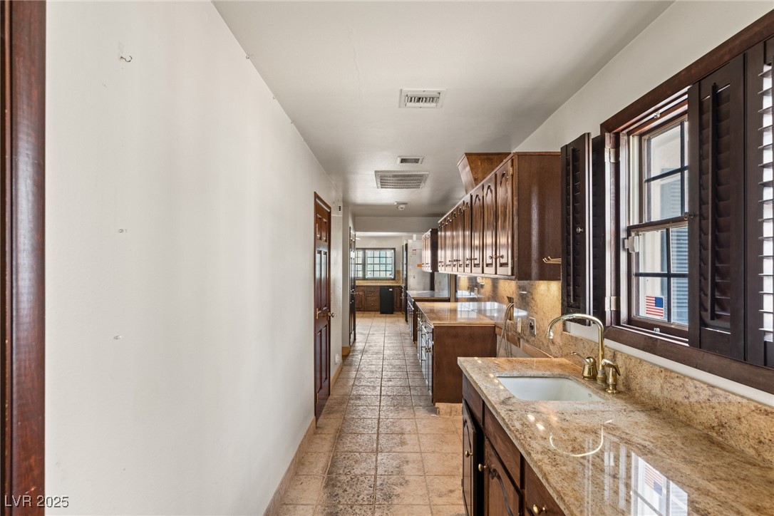 3207 BEL AIR Drive